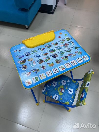Детский стол и стул