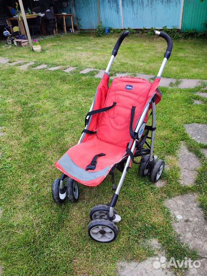 Прогулочная коляска