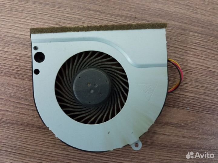 Кулер 3 Pin acer KSB05105HA