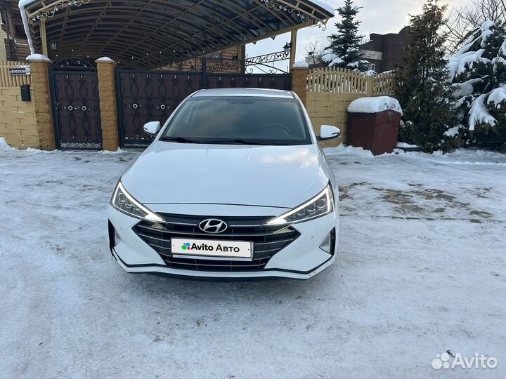 Hyundai Elantra 2.0 AT, 2019, 85 000 км