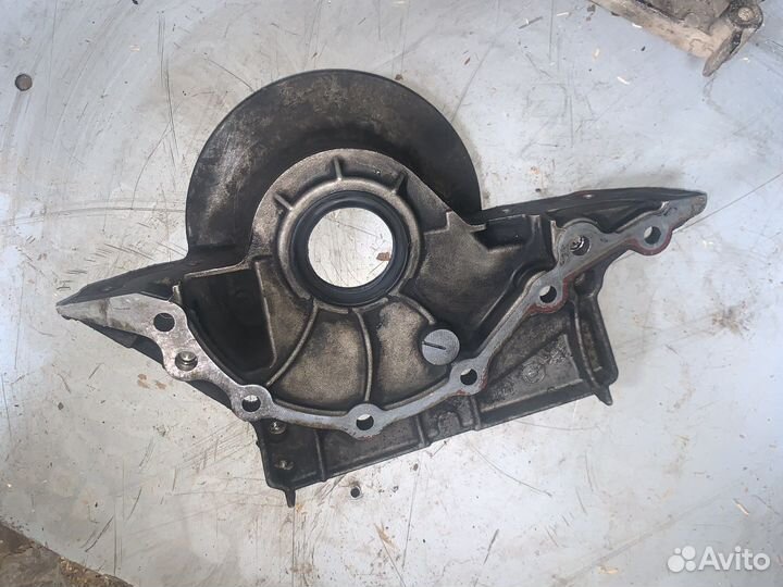 Крышка двигателя передняя megane 2