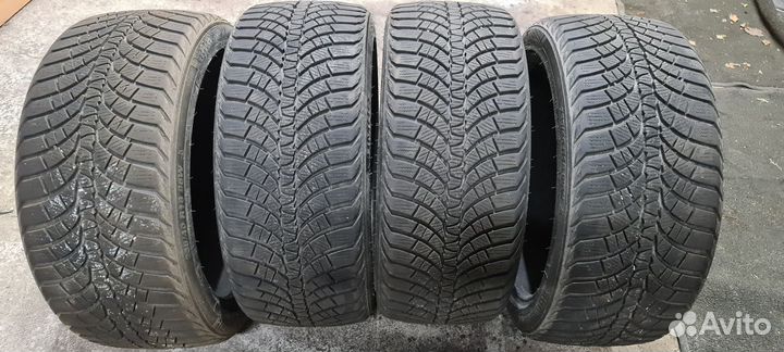 Kumho WinterCraft WP71 235/40 R18 95V