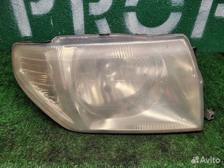 Фара правая Pajero Io