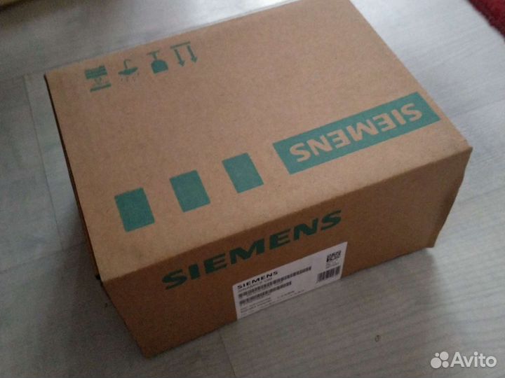 Преобразователь частоты siemens(1,1kW 3AC 400V)