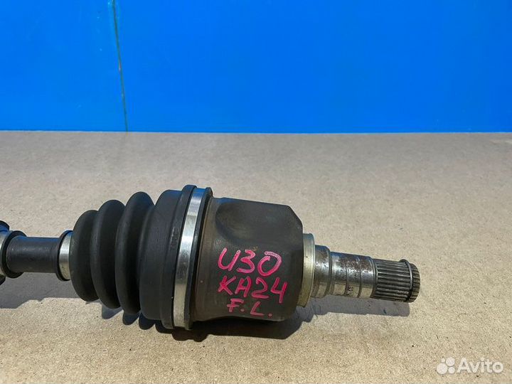 Привод передний левый Nissan Bassara JHU30 VQ30