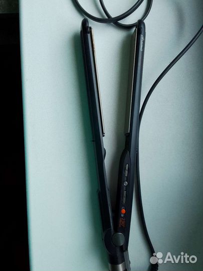 Утюжок для волос профессиональный