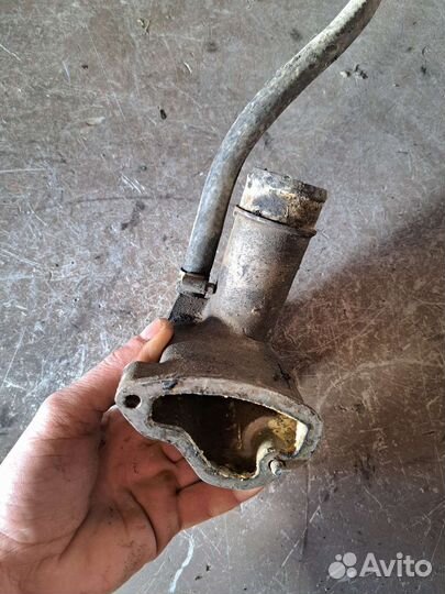 Фланец охлаждения Mercedes W140