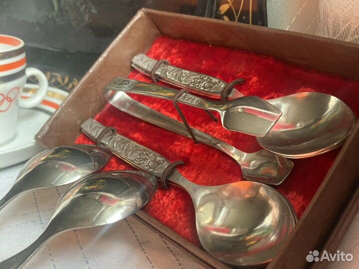 Олимпиада 80 Сервиз с наклейками по частям