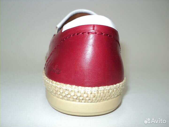 Продаю полуботинки Clarks модель Mask Step