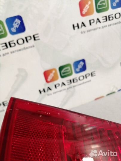 Фонарь в бампер задний правый Toyota Land Cruiser