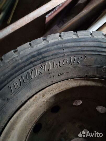 Dunlop DSX-2 205 R16
