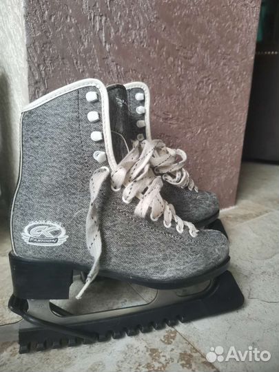 Коньки фигурные