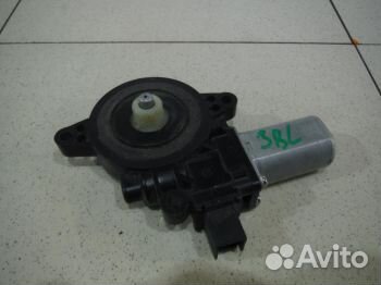 Моторчик переднего правого стеклоподъемника