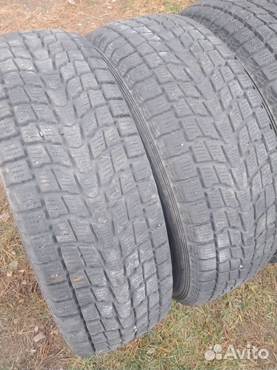 Dunlop Grandtrek AT1 215/70 R16 99