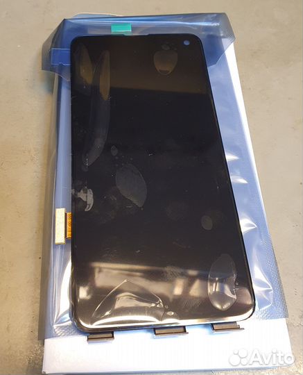 Ориг. Дисплей без рамы на Samsung S10e SM-G970F