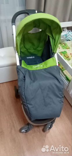 Коляска прогулочная