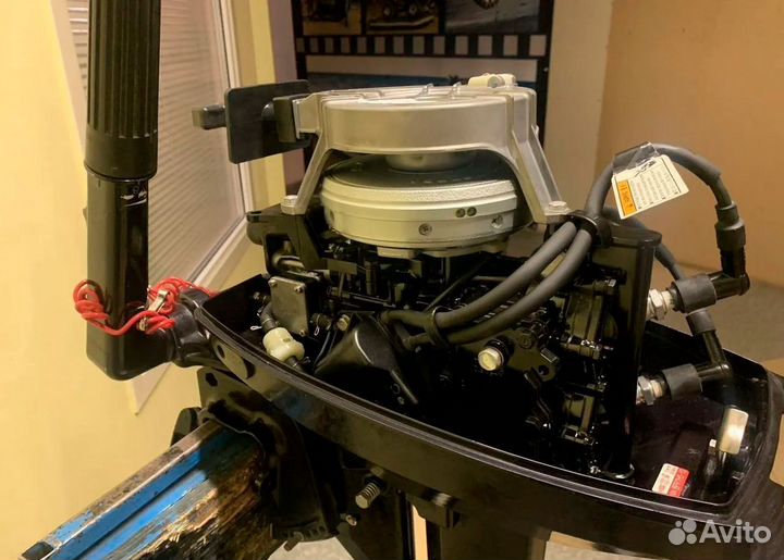 Лодочный мотор Tohatsu (Тохатсу) M9.8BS Б/у