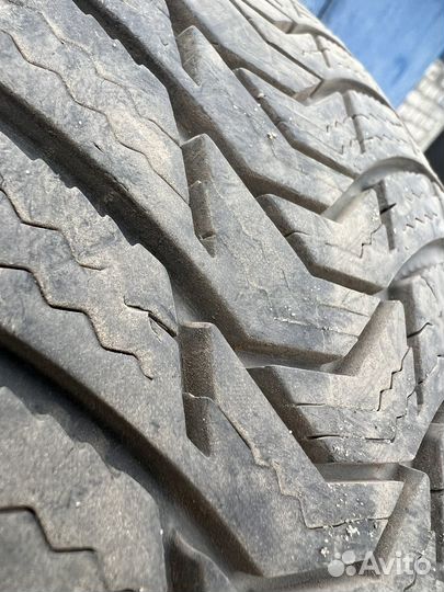 Michelin X-Ice North 3 215/50 R17 95T