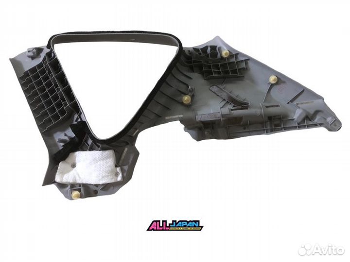 Обшивка багажника левая Mazda 3 Axela BK 2006