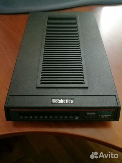 US Robotics courier v.everything with v.34 модем