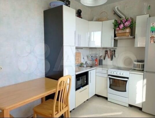 2-к. квартира, 60,5 м², 8/14 эт.