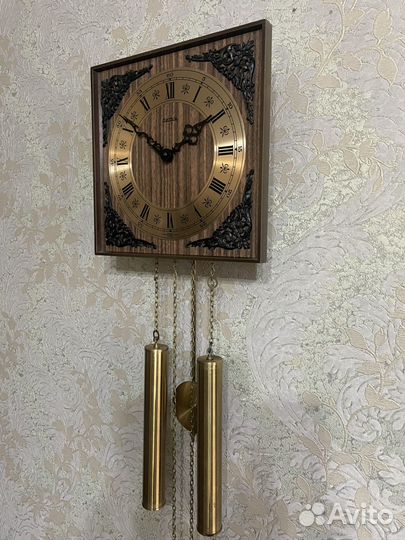 Настенные часы с боем