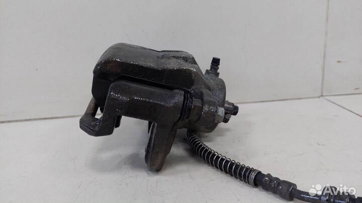 Суппорт передний левый Kia Cerato YD 2013-2020