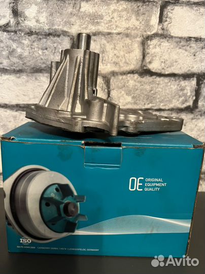 Помпа Free-z KP0153 Ford/Volvo