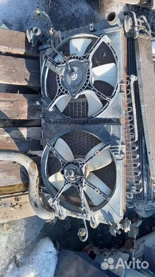 Радиатор охлаждения Mazda Capella