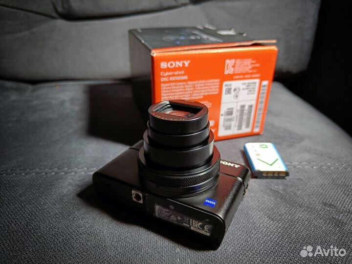 Sony RX 100 M6