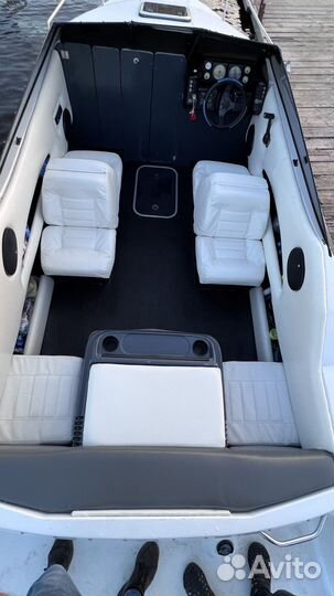 Прогулки на катере, водное такси