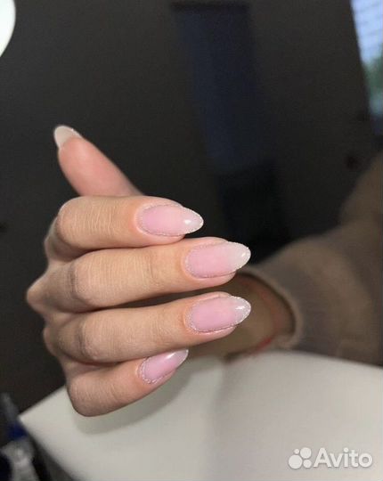 Маникюр/педикюр