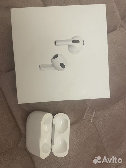 Кейс AirPods (3rd generation)