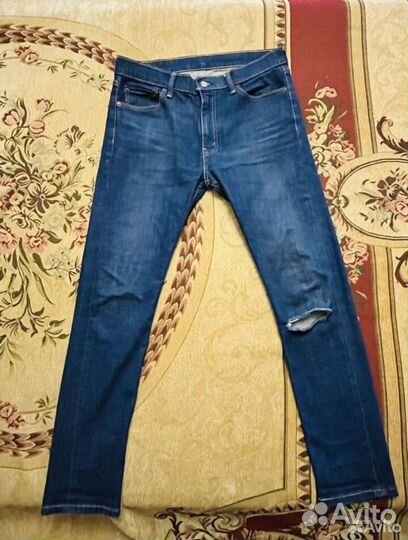 Джинсы Levis рваные,W32-48 размер