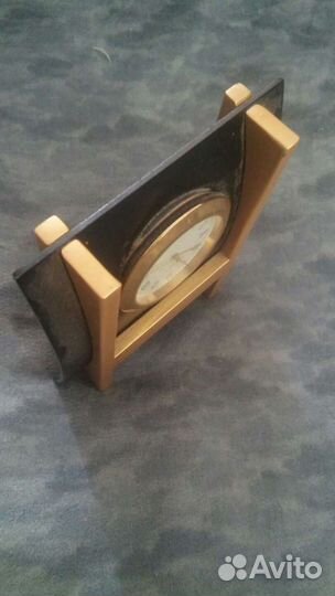 Настольные часы Декор Кварц