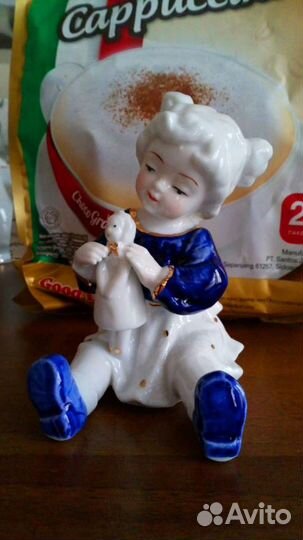 Фигурки девочки