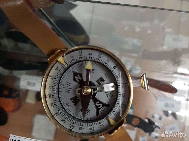 Компас Адрианова