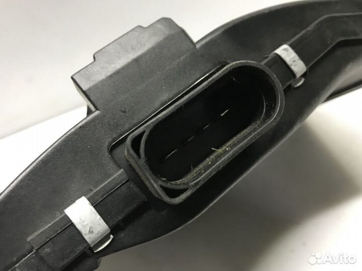 Нагревательный элемент Audi A8 D3 левый