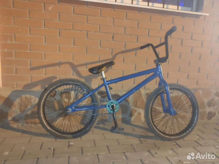 Трюковой велосипед bmx