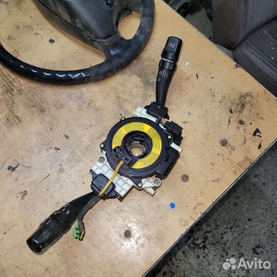 Подрулевой переключатель на kia opirus