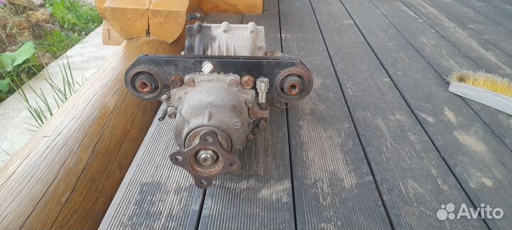 Редуктор Nissan X-Trail T31