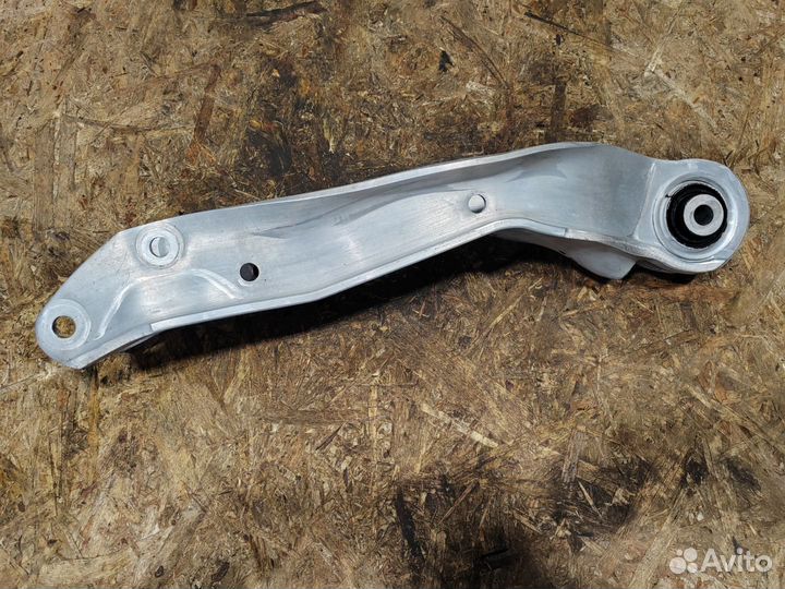 Рычаг задний левый Volkswagen Touareg 3 2019