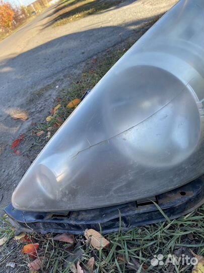 Фара на honda fit