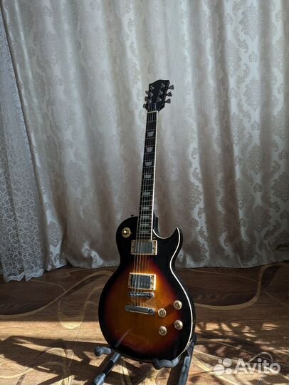 Электрогитара Les Paul