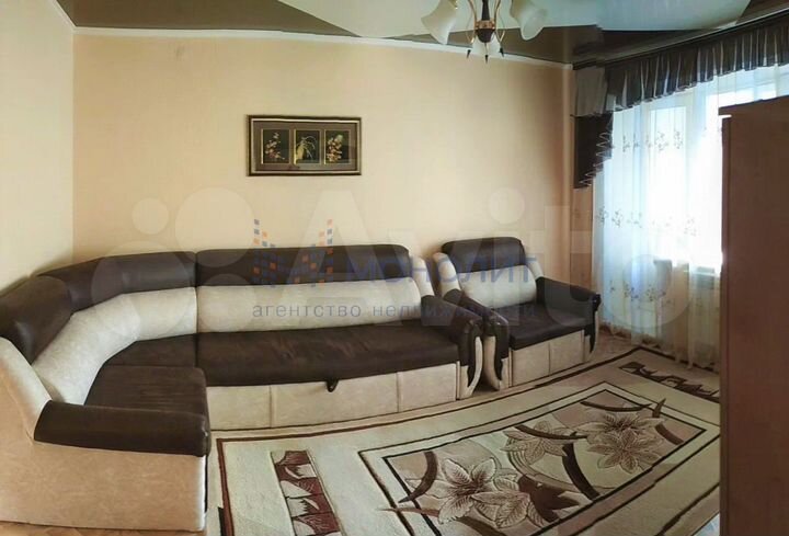 3-к. квартира, 100,6 м², 4/5 эт.