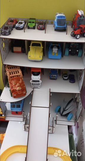 Парковка на 16 машинок