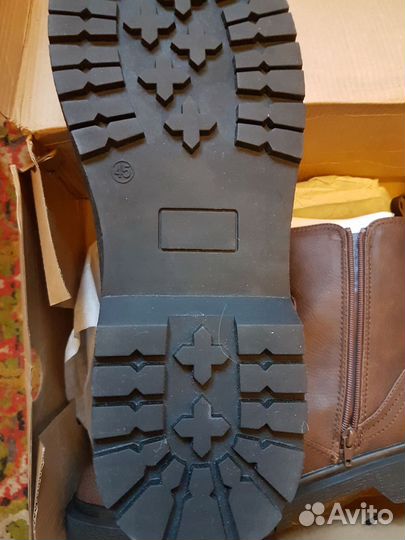 Ботинки Bullboxer демисезон/зима,новые