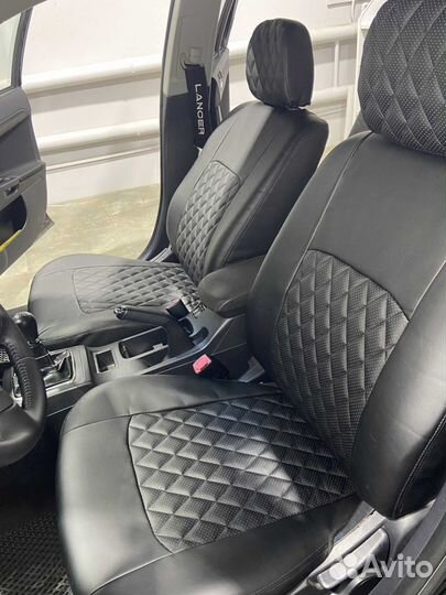 Чехлы Hyundai Solaris 17+ чёрный ромб