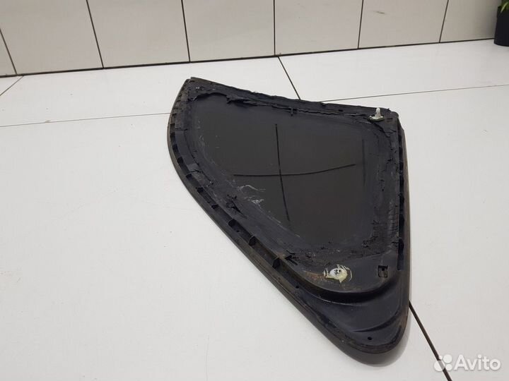 Стекло кузовное левое (Zotye T600)