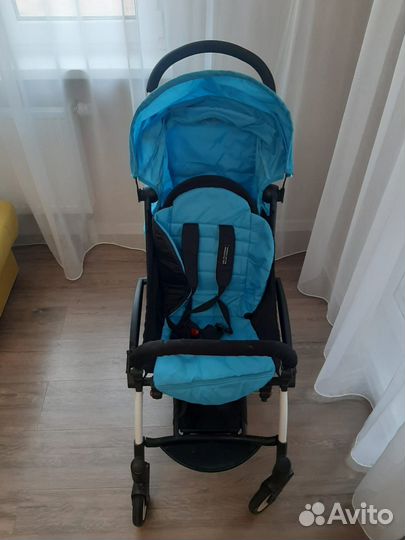 Прогулочная коляска yoya